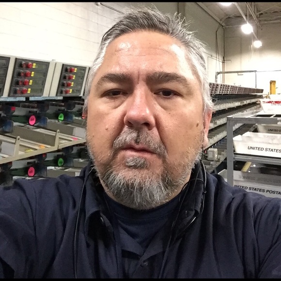 Meet your Posher, Mark - Picture 2 of 2